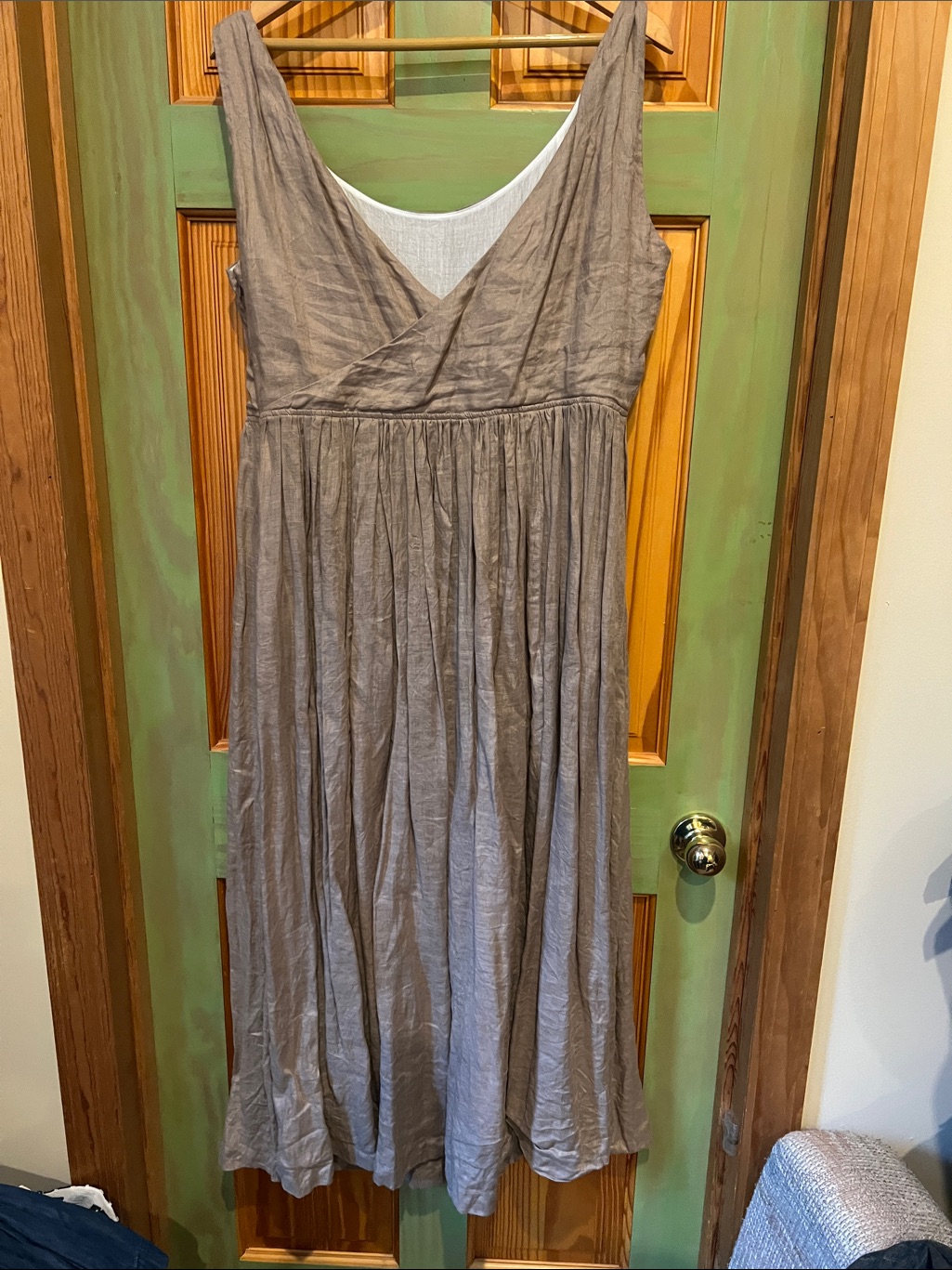 Linennaive Sleeveless Maxi Dress With High Slit In Natural Linen — image 4 of 4